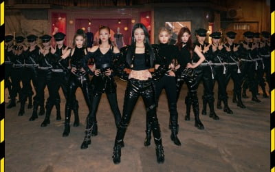 ITZY, 연일 자체 최고 기록…'마.피.아. In the morning' MV 벌써 5000만 뷰