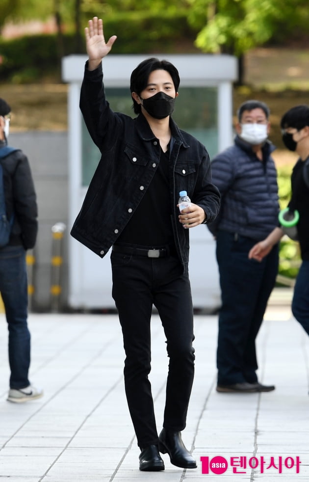 [TEN 포토] 진구 '영화 '내겐 너무 소중한 너' 홍보하고 가요'