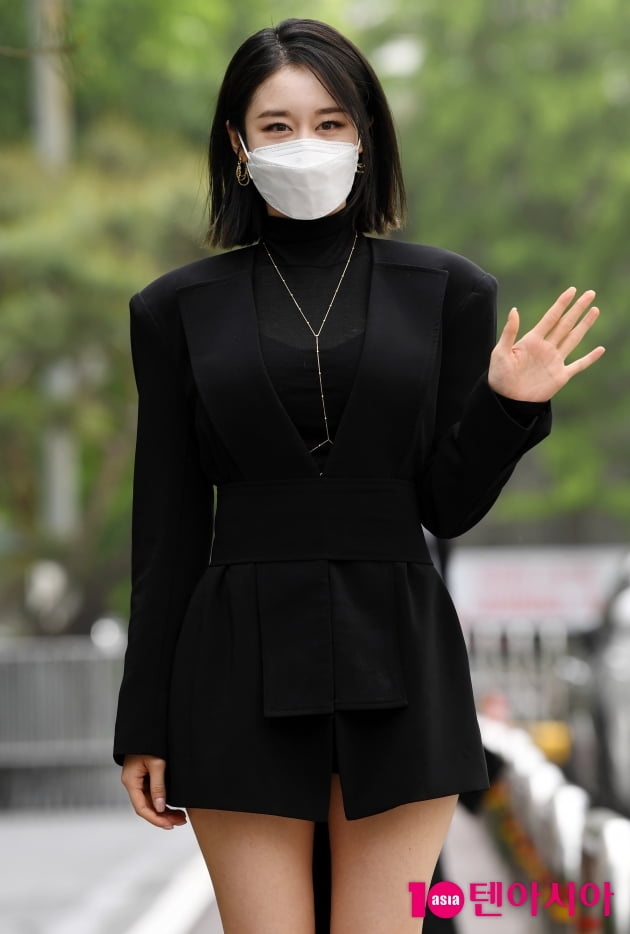 [TEN 포토] 박지연 '시원한 하의실종'