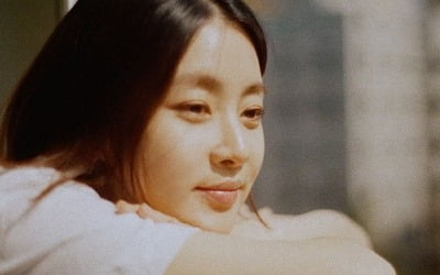 "아휴 너무 이뻐" 강소라, 출산 3주 만에 순정만화 주인공 비주얼 [TEN★]