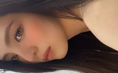 한소희, 90도로 꺽어 봐도 말문 막히는 미모…요정인가 [TEN★]