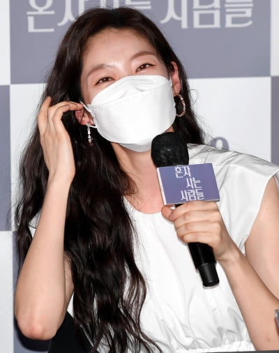 [TEN 포토] 공승연 '빵터졌어요 애교 눈웃음'