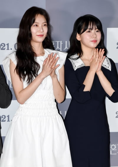 [TEN 포토] 공승연-정다은 '극장을 밝히는 미모'