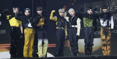 '데뷔' 블리처스 "경쟁보단 개성으로 승부"…'본섹돌' 수식어 꿰차나 [종힙]