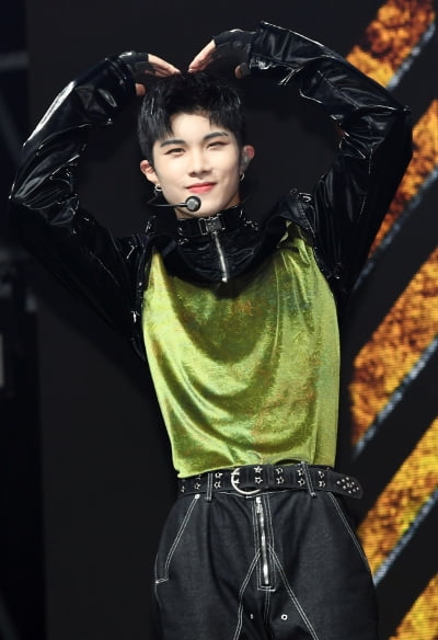 [TEN 포토] 블리처스 주한 '부드러운 눈웃음'