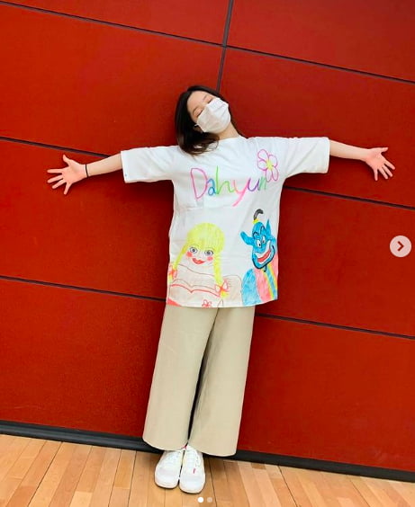 사진=트와이스 공식 인스타그램