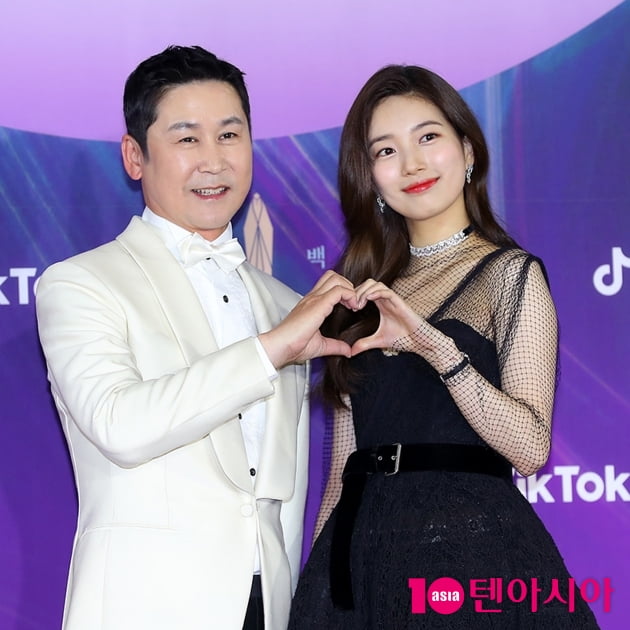 [TEN 포토] 신동엽-수지 '환상의 호흡' (백상예술대상)