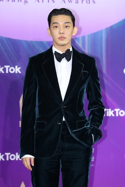 '최우수연기상' 유아인, 또 나른하고 의미있는 소감 "떳떳하기 힘들지만" ('백상')