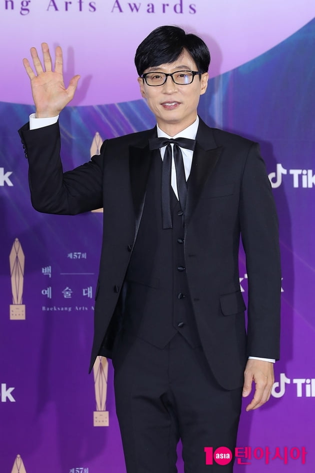[TEN 포토] 유재석 '대상수상 "염치 없다"' (백상예술대상)