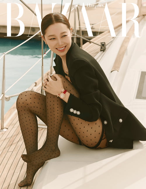 공효진, 타투 과감히 드러낸 의상 "난 호불호 정확해" [화보]