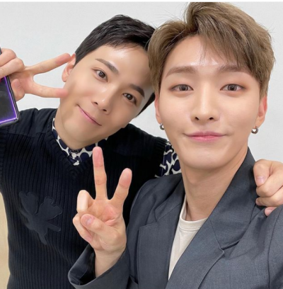 워너원 윤지성 "한우 사주는 민간인된 이홍기 최고에요`"[TEN★]