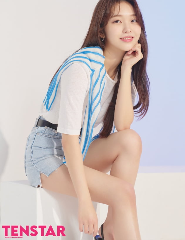 홍승희 "아이유 닮은꼴? 언제나 기분좋아지는 말" [화보]