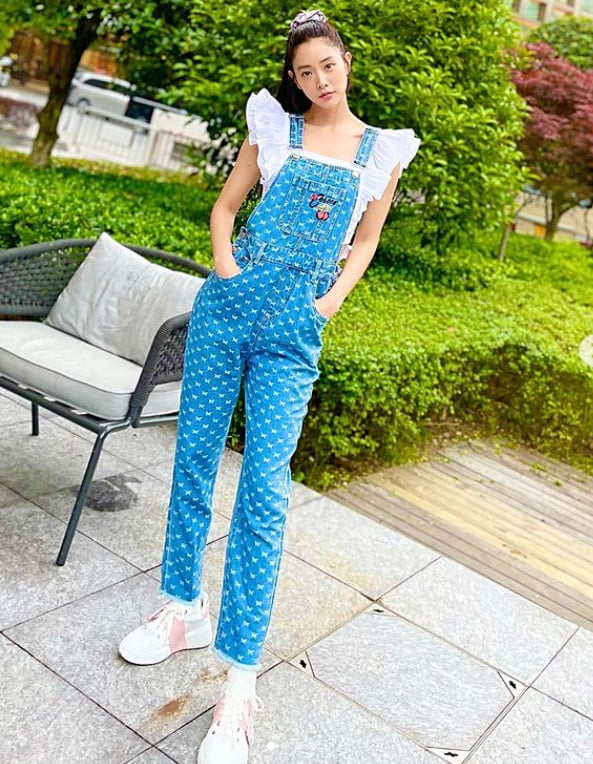 클라라 인스타그램