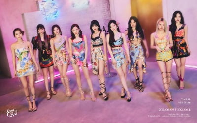 트와이스, 역시 예쁜 애 옆 예쁜 애…'Taste of Love' 오피셜 포토