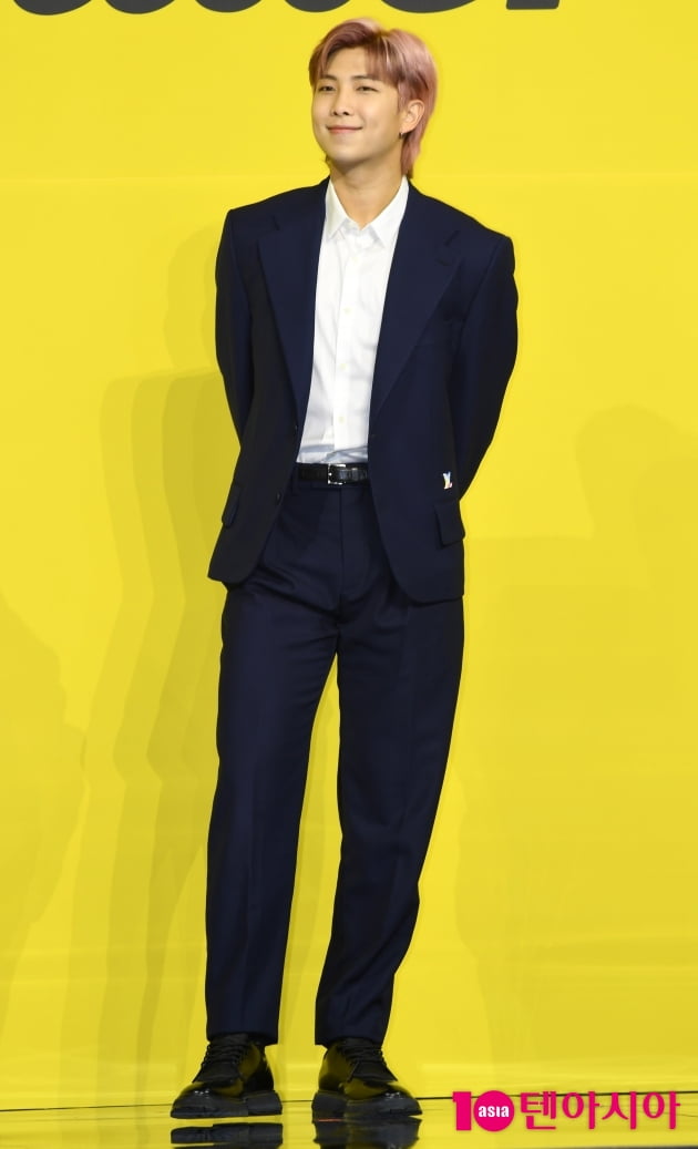 [TEN 포토]방탄소년단(BTS) RM '보조개 미소'