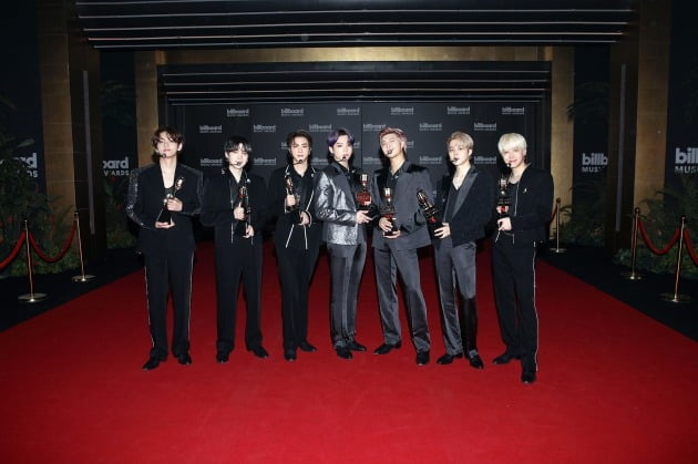 /사진 = Billboard Music Awards SNS