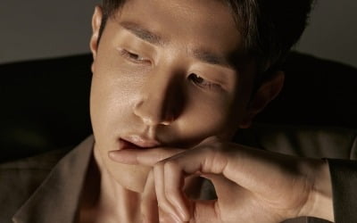 [스타탐구생활] '강철부대' 안태환, 과감 복근 노출 "하니 동생, 부담 아닌 자극"[화보]