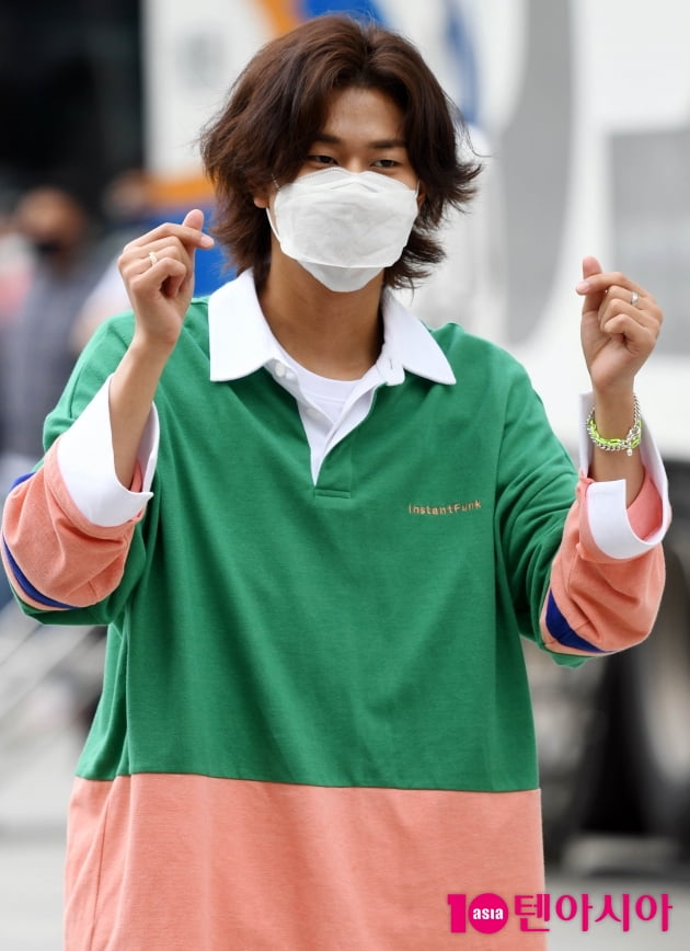 [TEN 포토] 이무진 '여러분 사랑합니다'