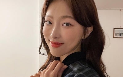 '혈액암 투병' 뷰티유튜버 새벽, 세상 떠나…향년 30세[전문]