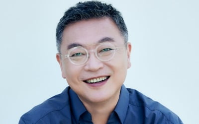 [TEN 인터뷰] '모범택시' 김의성 "그알PD의 복수극, 운명처럼 잡았죠"