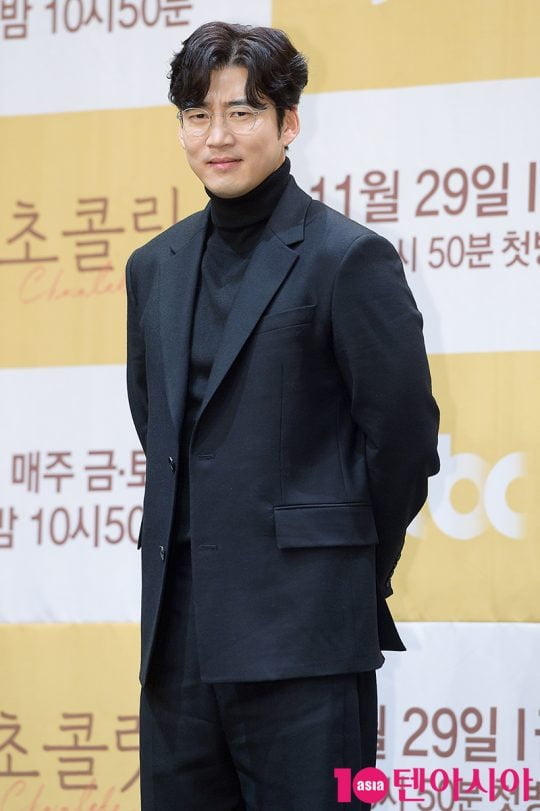 '5세 연하 CEO 열애' 윤계상 "♥여친, 이상한 이슈될까 걱정" [전문]