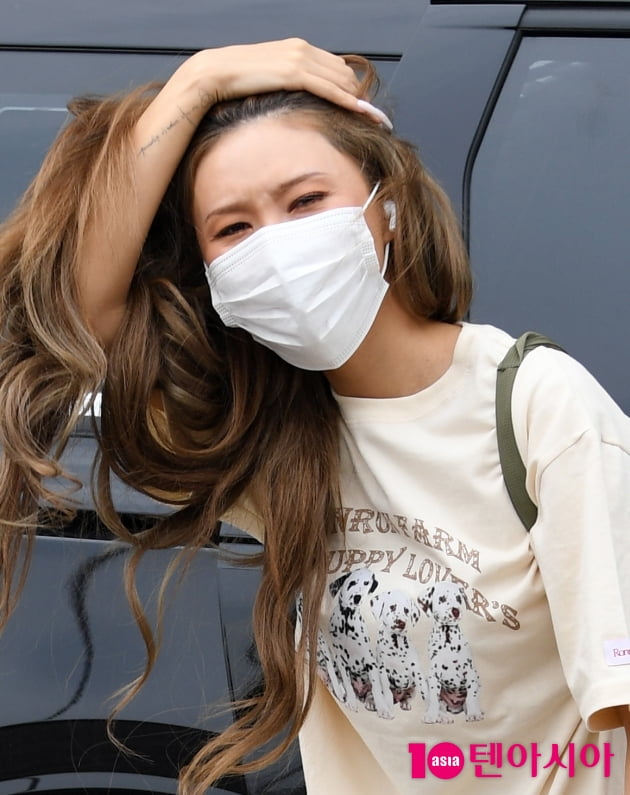 [TEN 포토] 마마무 화사 '머리 좀 넘기고 이쁘게....'