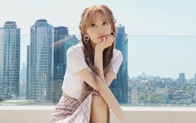 미야와키 사쿠라, 자연광도 스튜디오 조명도 필요 없는 미모 [TEN★]