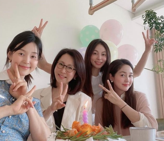 배우 한지혜, 전인화, 장마리아, 성유리./ 사진=인스타그램