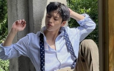 서인국, 한껏 풀어헤친 셔츠…'멸망'의 섹시함에 치인다 [TEN★]