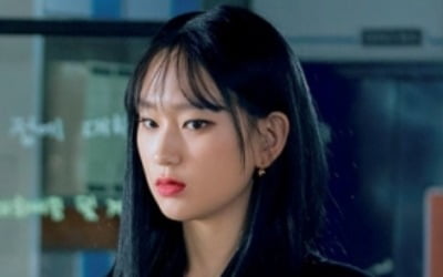류혜영, 1인2역 베일 벗는다…180도 다른 분위기 ('로스쿨')
