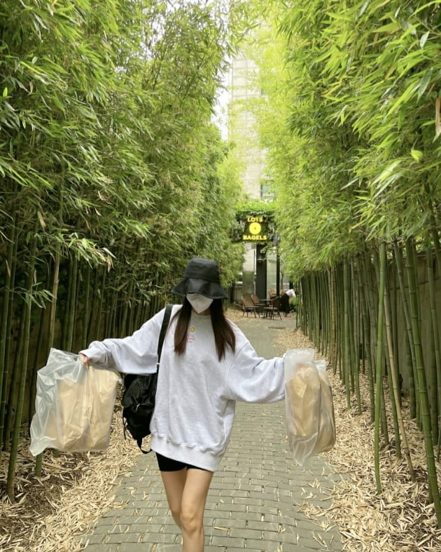정시아 "photo by ♥백도빈" 밀착 애슬레저룩으로 뽐낸 각선미 [TEN★]