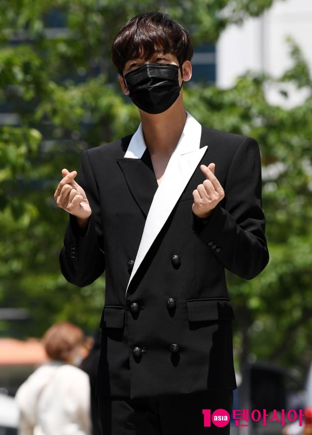[TEN 포토] 윤종훈 '돌아온 하박사'(펜트하우스3)