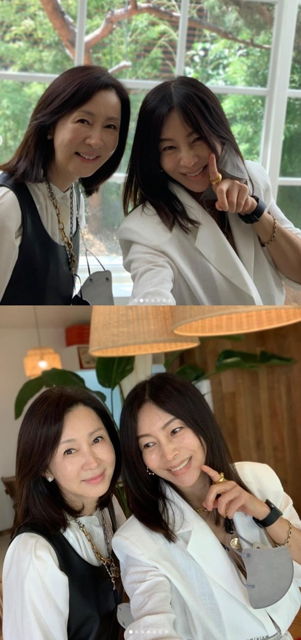 사진=황신혜 인스타그램