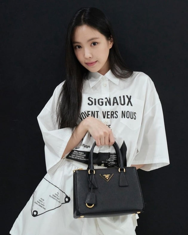 사진=손나은 인스타그램