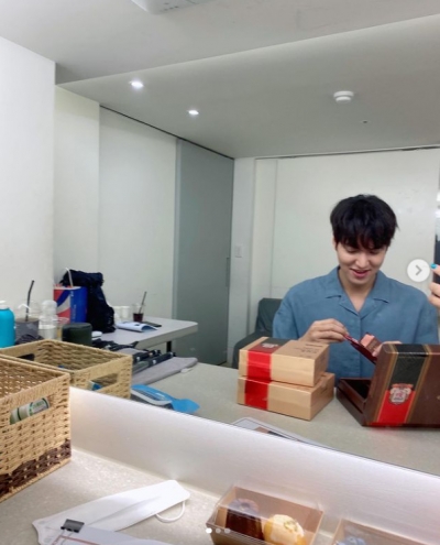 이민호, 태평양 어깨에 잘생김이 넘쳐흘러! [TEN★]
