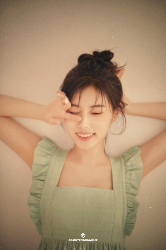 그룹 아이즈원 출신 강혜원 / 사진제공=에잇디엔터테인먼트