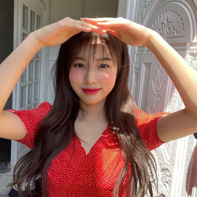 아이즈원 강혜원, 청순의 의인화…발그레한 볼 [TEN★]