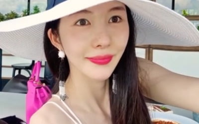 신주아, '♥태국재벌' 사모님의 단골 카페는 2만원대…계산은 현금으로 [TEN★]