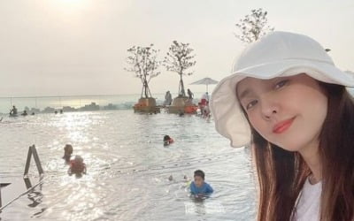 '싱글맘' 박은혜, 듬직한 子 자랑 "기침하면 괜찮냐고 걱정…심부름도 즐겁게 해" [TEN★]