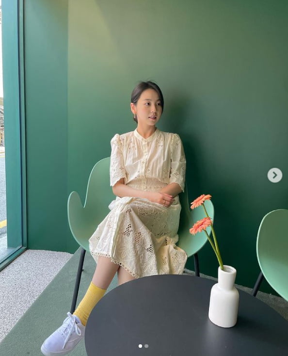 안소희, 청순가련 원피스로 미모 발산[TEN★]
