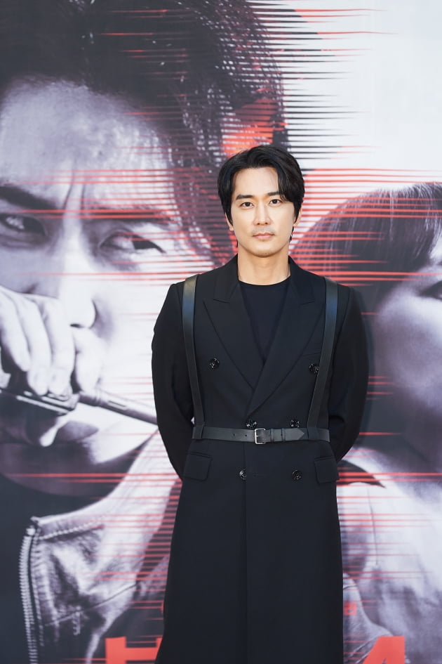배우 송승헌이 14일 오후 온라인 생중계된 tvN 새 금토드라마 '보이스4: 심판의 시간' 제작발표회에 참석했다. /사진제공=tvN