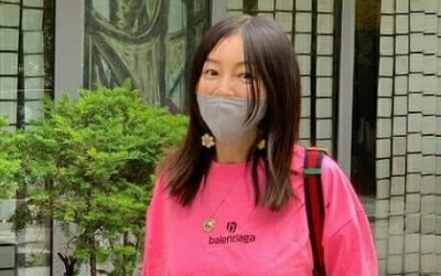 황신혜, 곧 60대 맞아? 이렇게 '힙'한 몸매면 반칙 [TEN★]