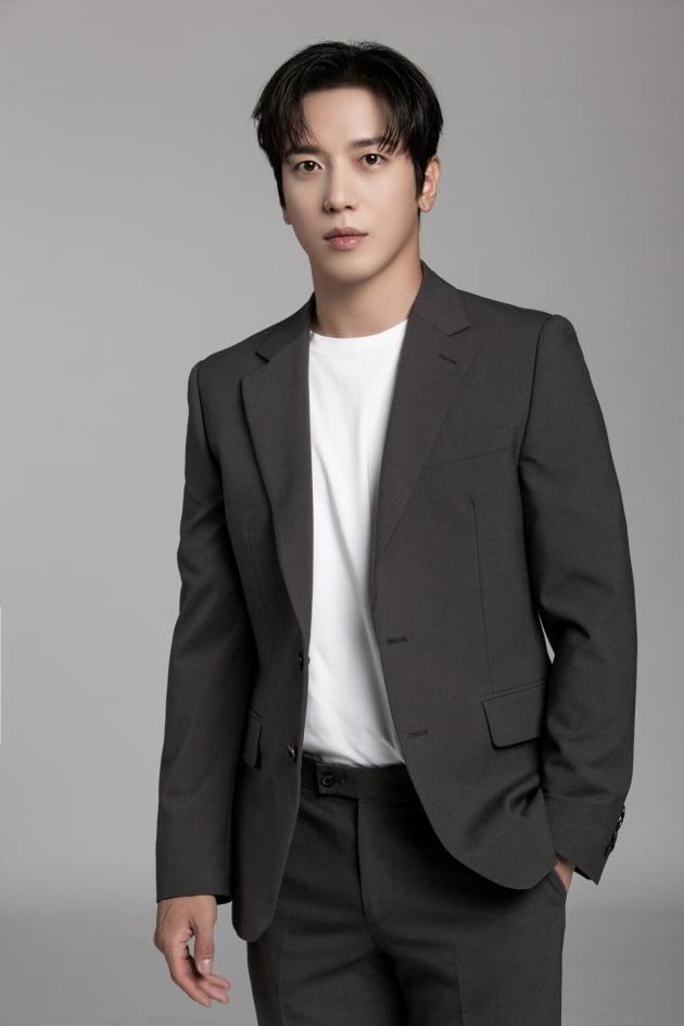 '대박부동산' 배우 정용화/ 사진=FNC엔터테인먼트 제공