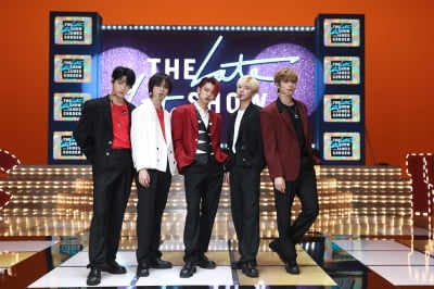 투모로우바이투게더, 美 코든쇼서 'Magic' 퍼포먼스 공개…글로벌 행보 시작