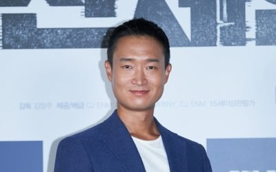 '발신제한' 조우진 "22년 만에 첫 주연…모든 일이 기적이다"
