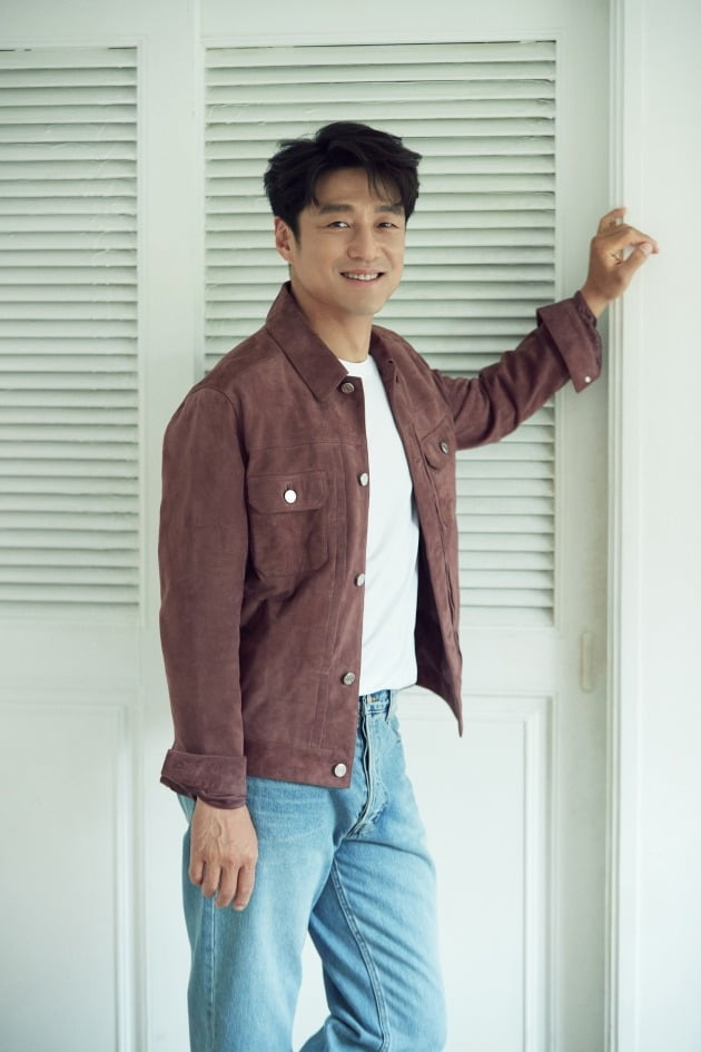 JTBC '언더커버'에서 한정현 역을 맡아 열연한 배우 지진희./사진제공=이끌엔터테인먼트