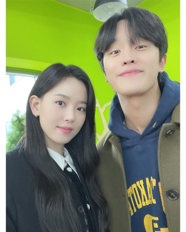 배우 강한나, 김도완 / 사진=강한나 인스타그램