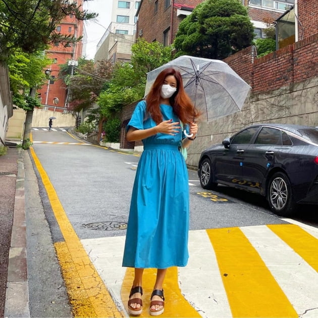 '한재석♥' 박솔미, 등원룩 포토그래퍼는 딸 "안 찍고 싶지만 일과" [TEN★]