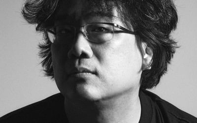 봉준호 "차기작은 미국영화…서울 소재 한국영화 잠정 연기"