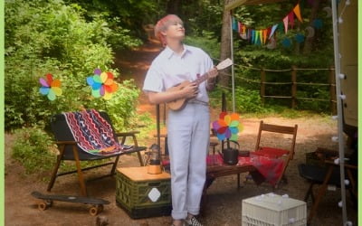 하성운, 전국 콘서트 연다…숲 속 요정 포스터 공개